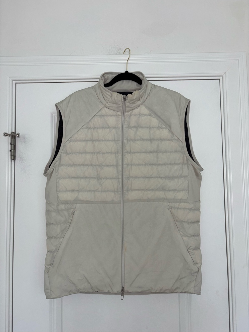 Lululemon Men's Lightweight Quilted Vest - Cream - Picture 2 of 7